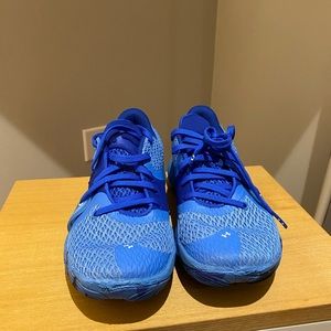 Under Armour Blur Spawn 3 Gym shoes